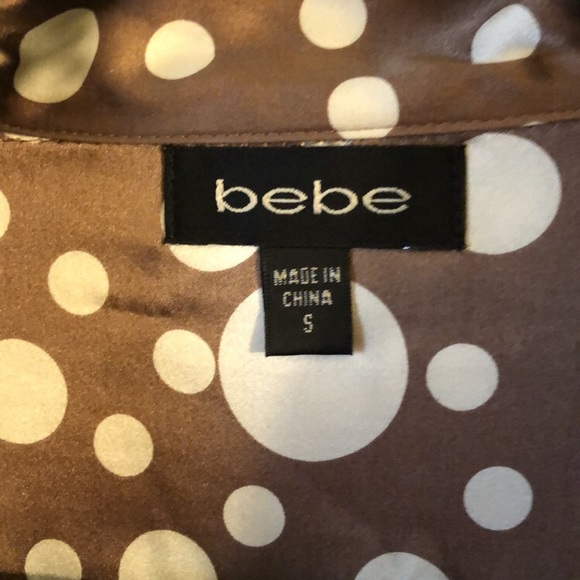 Button down satin polkadot top - Picture 3 of 5